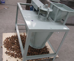 200kg Uur eetbare Olie Die Tot Machine Maken Zwart Klein De MachineProces van de Okkernootschil